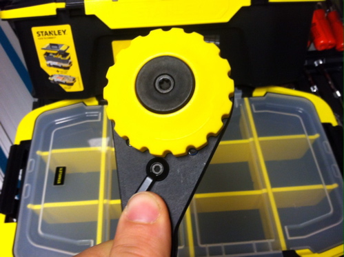 The Stanley TwinTec Adjustable Ratcheting Wrench Review 4