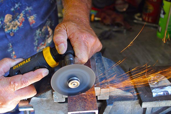 DEWALT Air Grinder