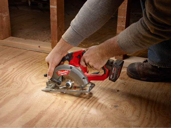 M12 Fuel Circular Saw 3