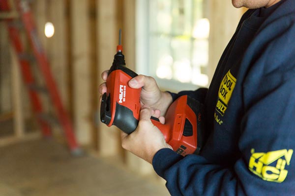 Hilti Cordless Screw Gun