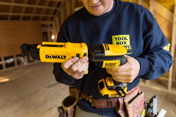 DEWALT cordless screw gun