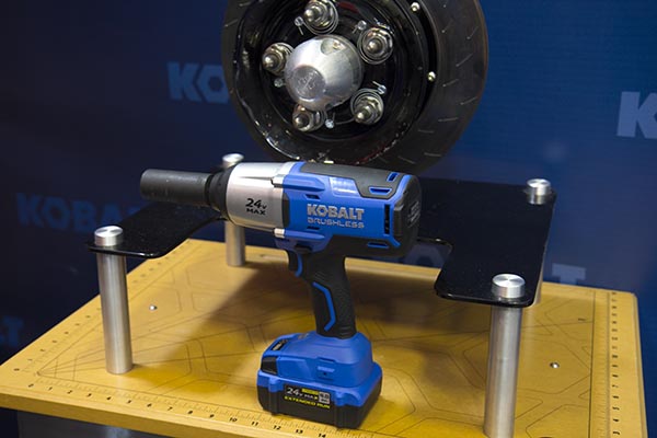 Kobalt 24V Half-Inch Impact Wrench