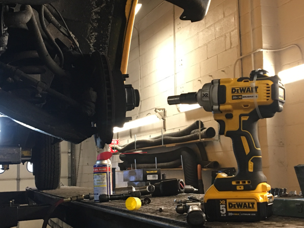 Dewalt Mid Torque -11