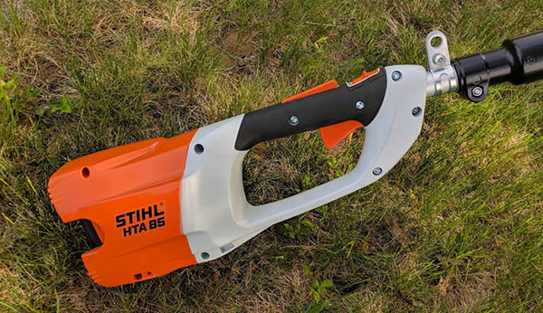 battery powered tree pruner